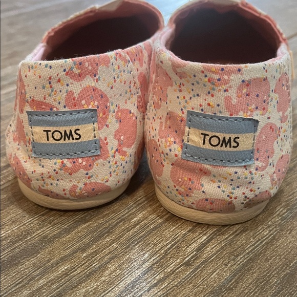 Toms Pink Elephant Pattern Animal Circus Cookies Slip-Ons - Womens Size 7.5 - Picture 4 of 13
